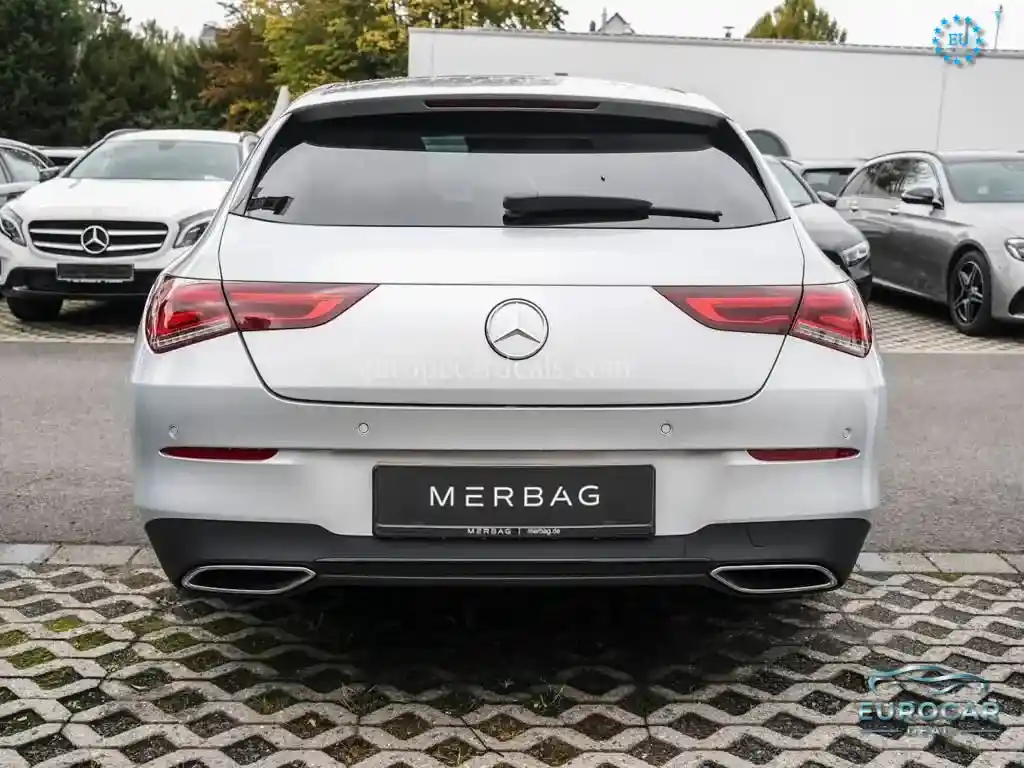Mercedes-Benz CLA 200