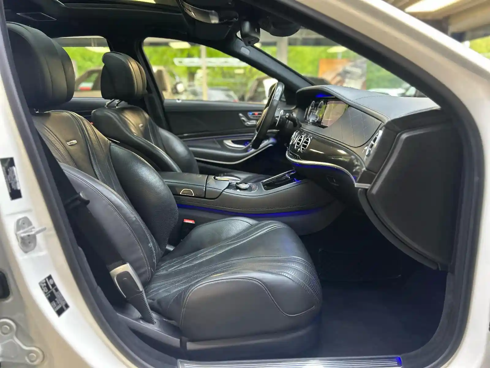 Mercedes-Benz S 63 AMG