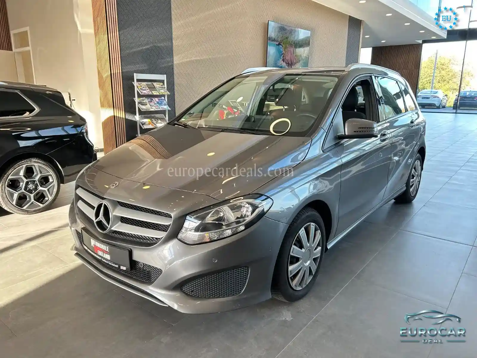 Mercedes-Benz B 180