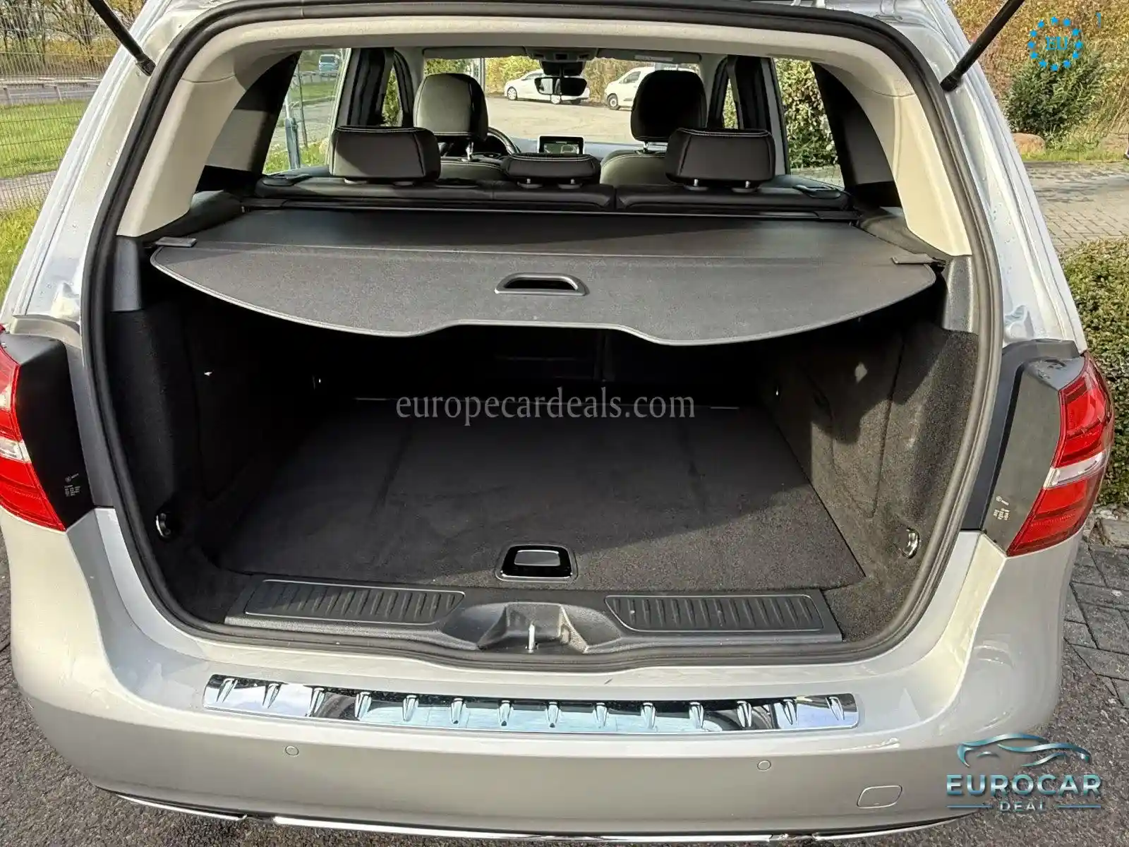 Mercedes-Benz B 220