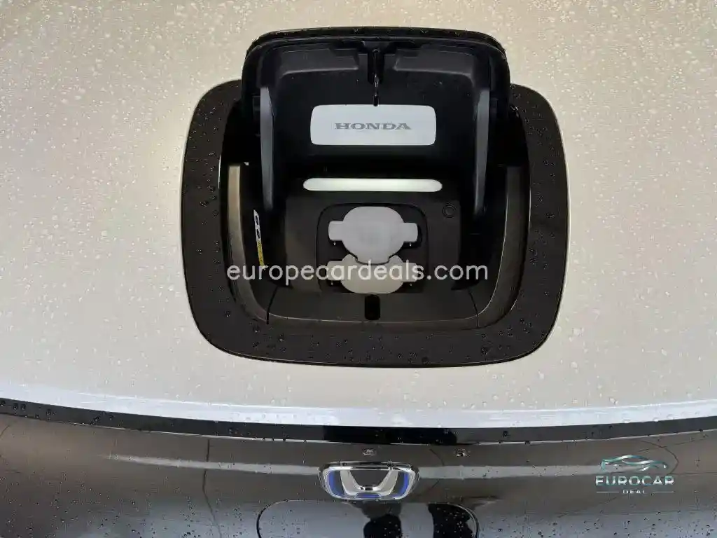 Honda e