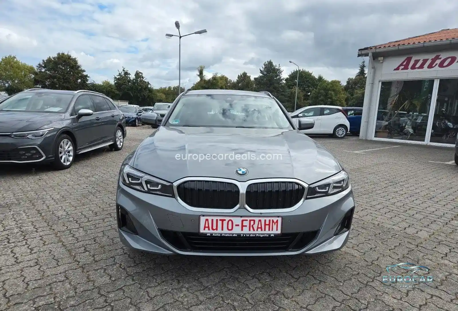 BMW 320