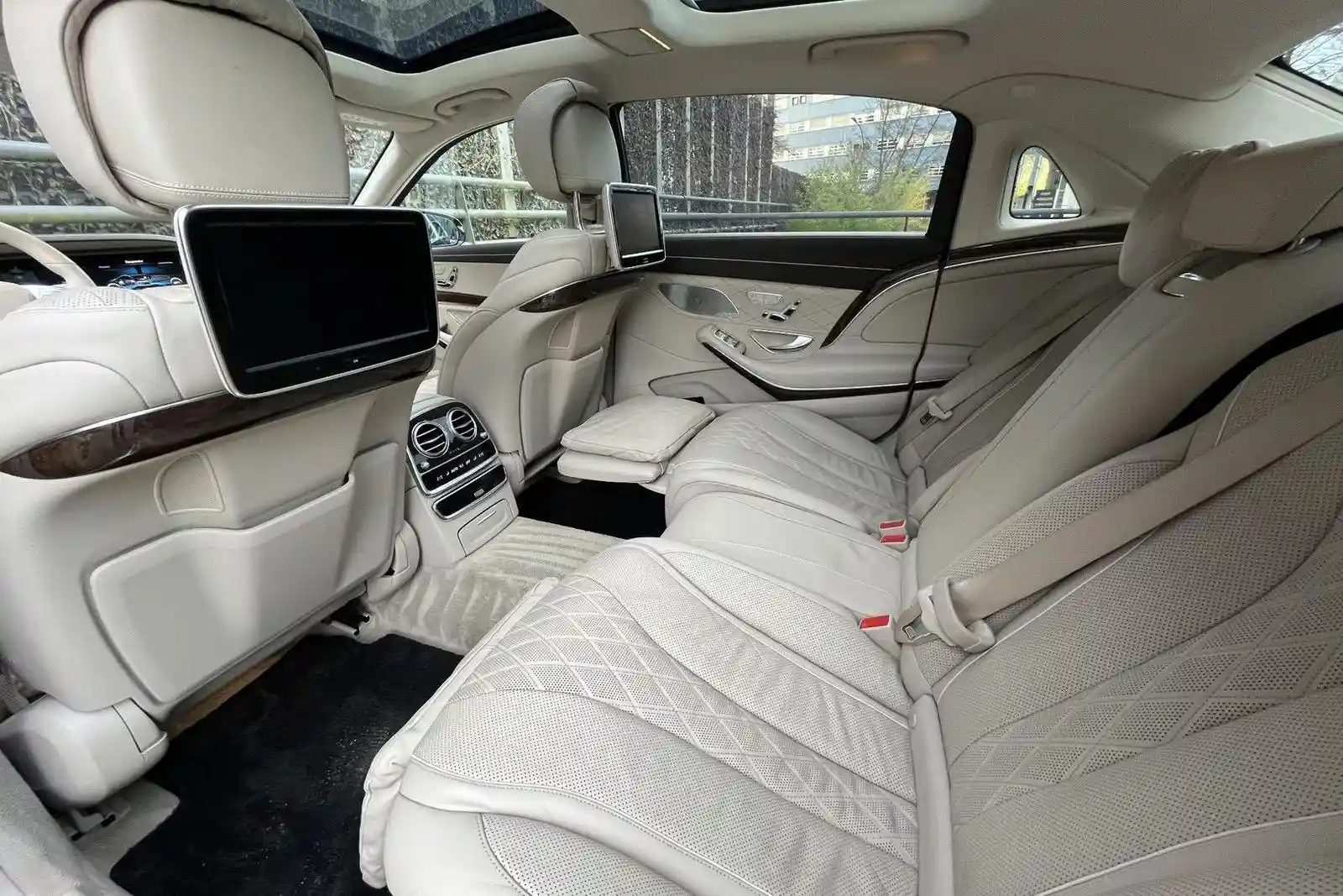 Mercedes-Benz S 500