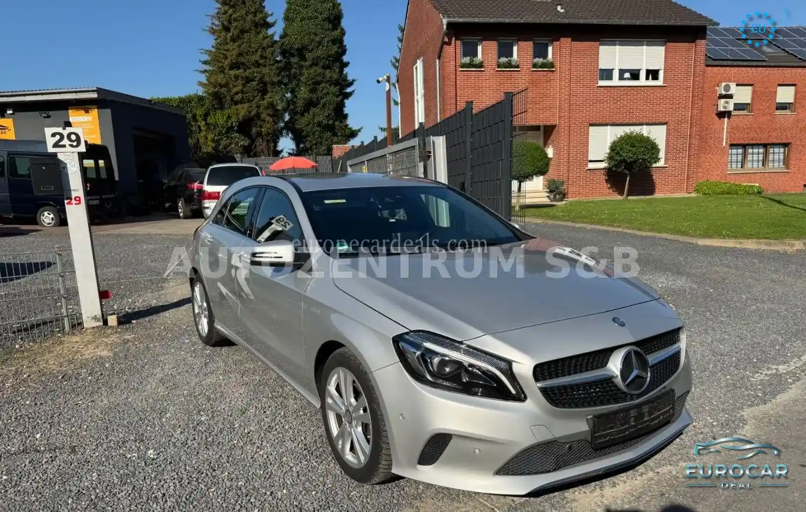 Mercedes-Benz A 180