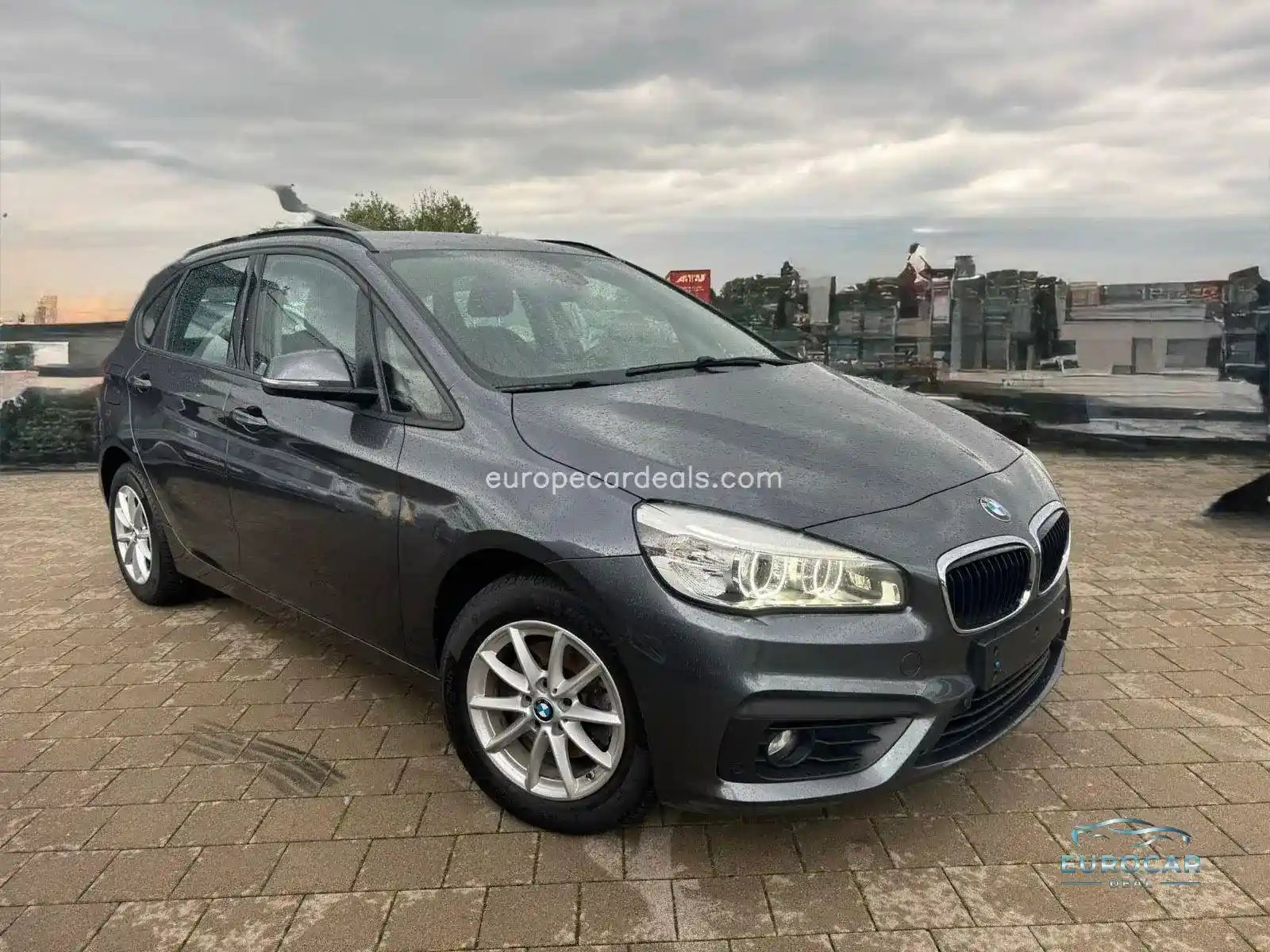 BMW 218