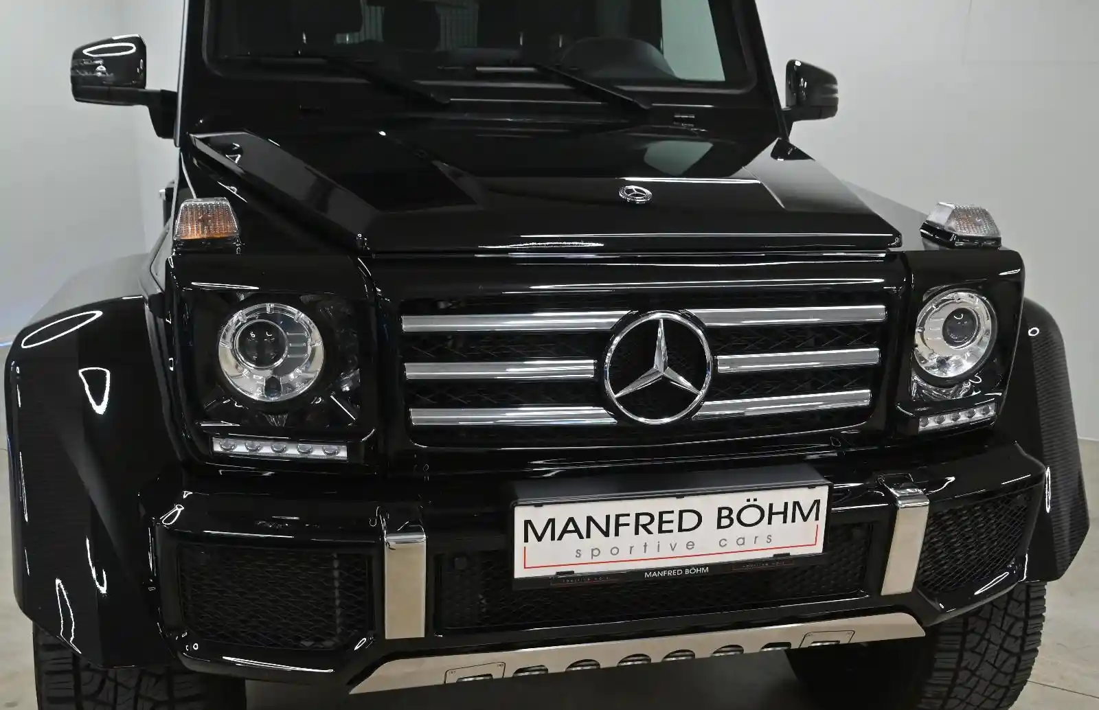 Mercedes-Benz G 500