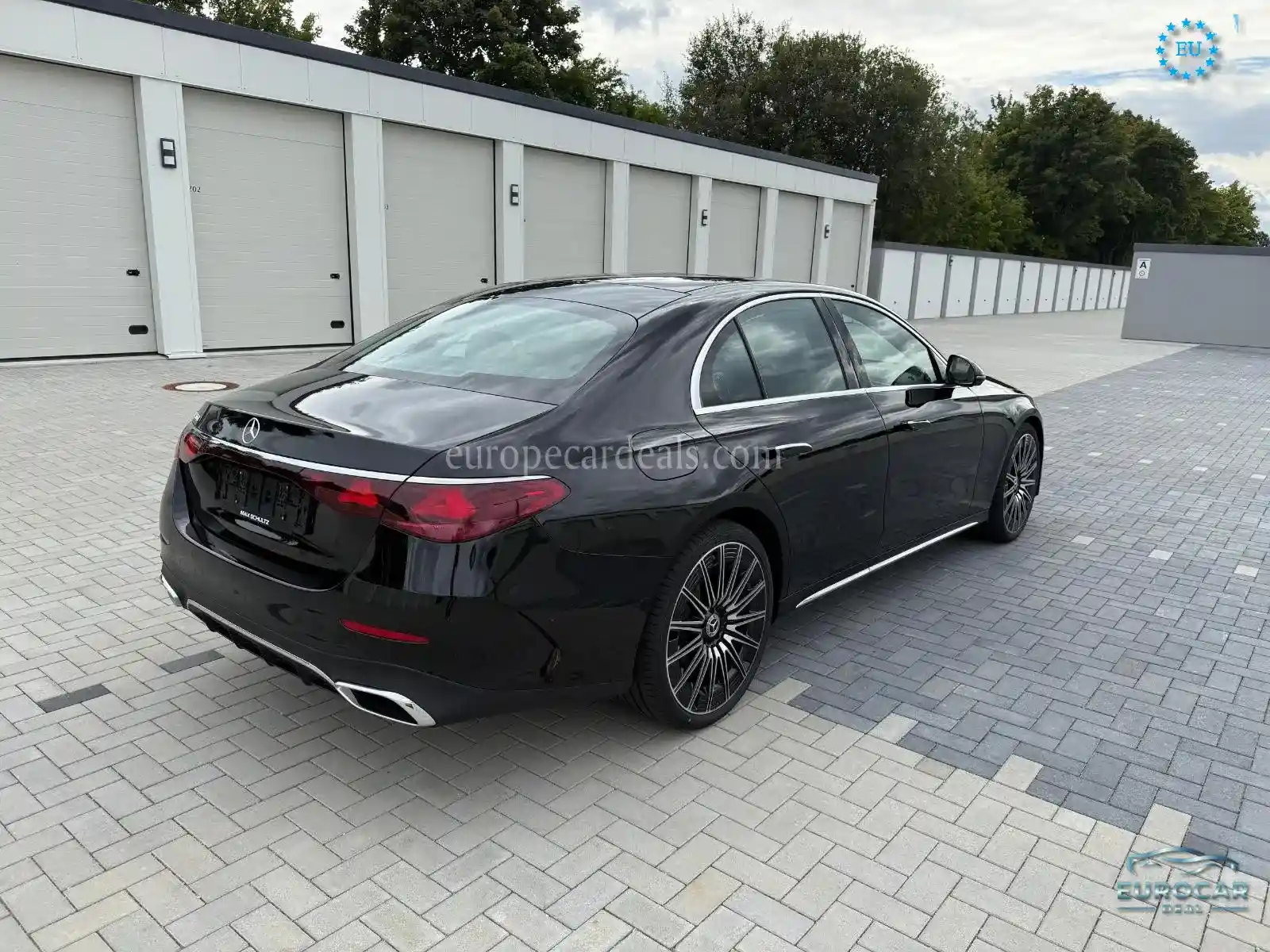 Mercedes-Benz E 200