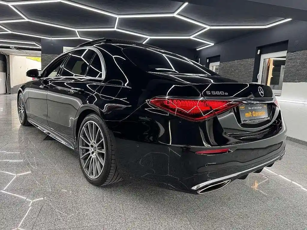 Mercedes-Benz S 580