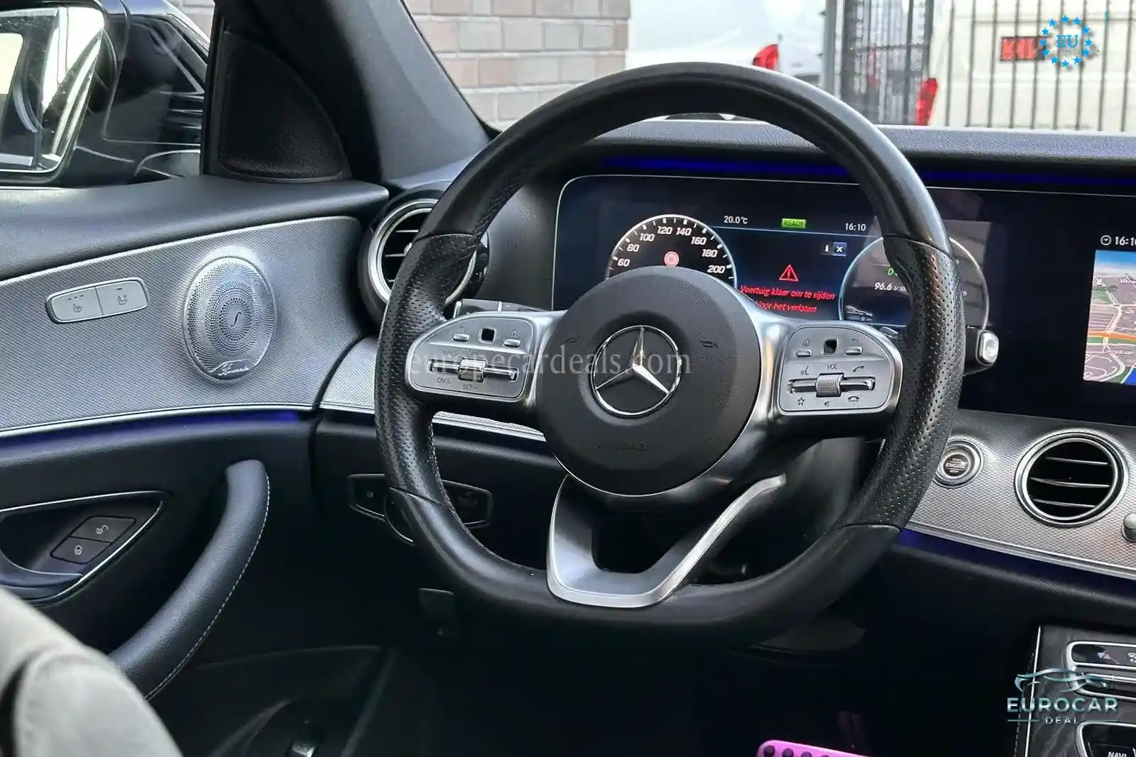 Mercedes-Benz E 200