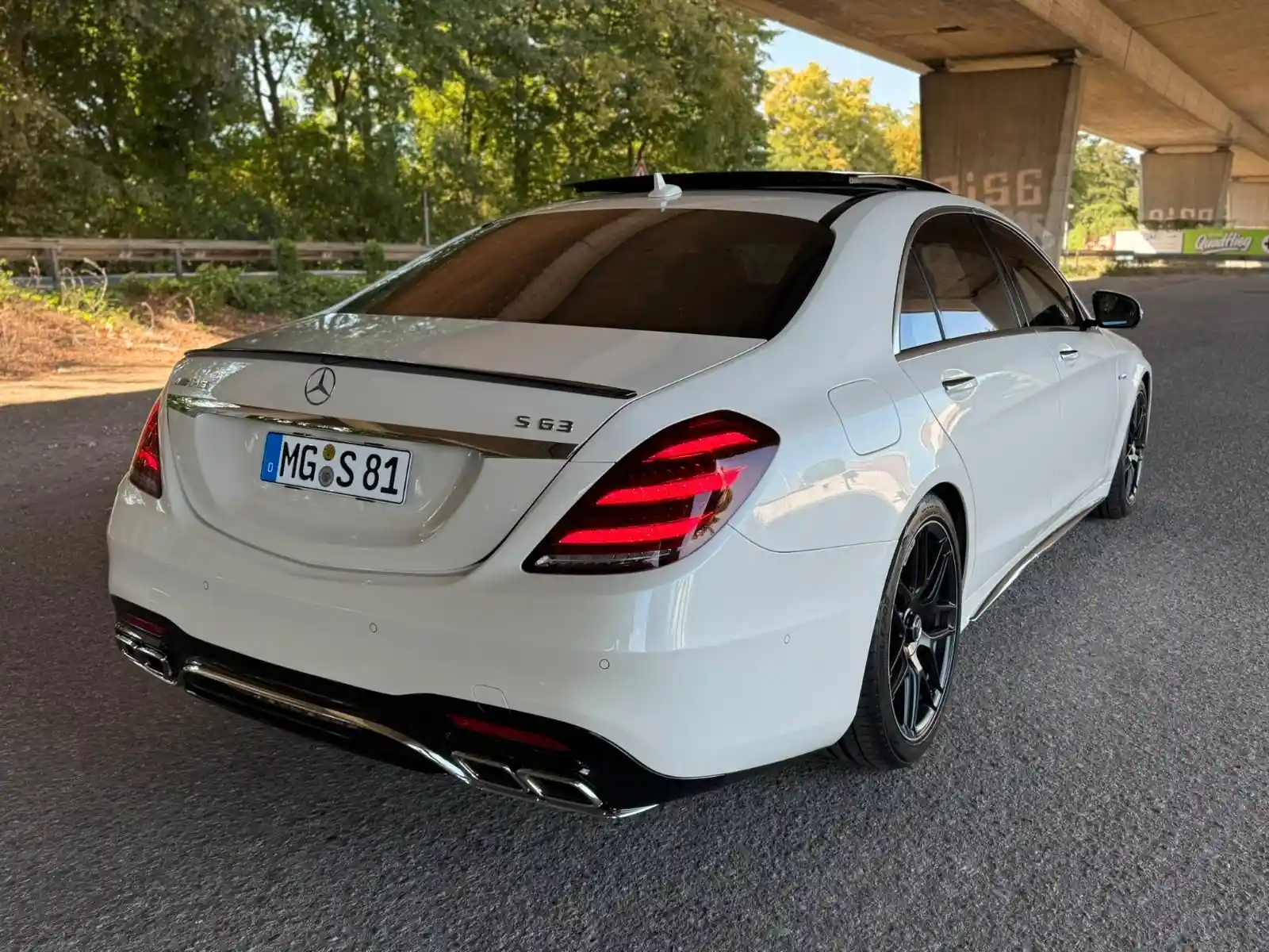 Mercedes-Benz S 63 AMG