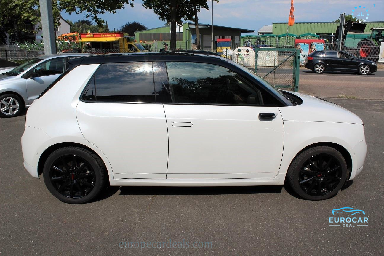 Honda e