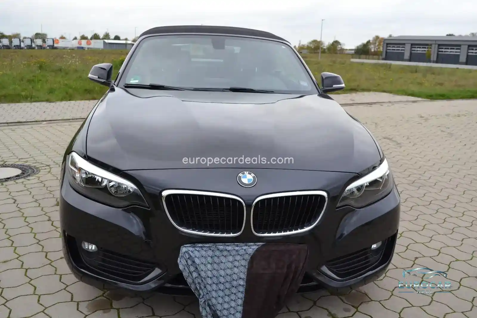 BMW 220