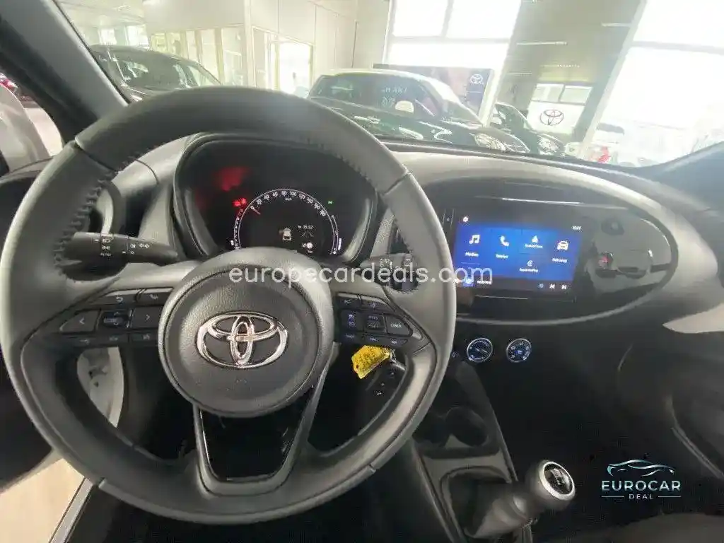 Toyota Aygo (X)
