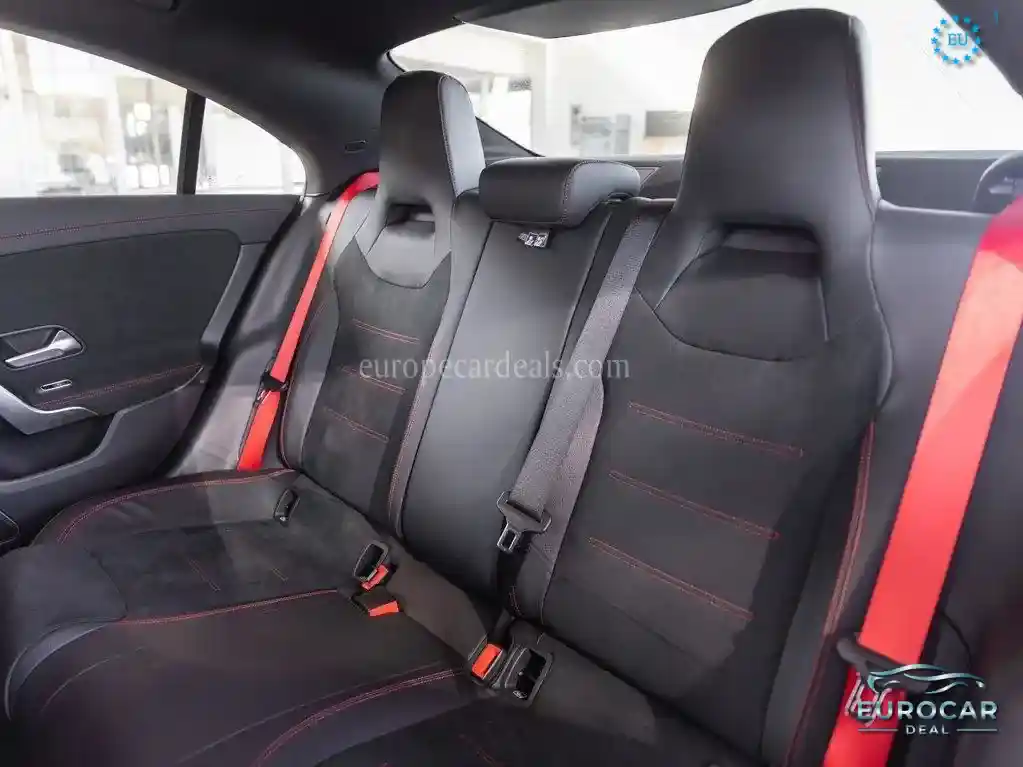 Mercedes-Benz CLA 35 AMG