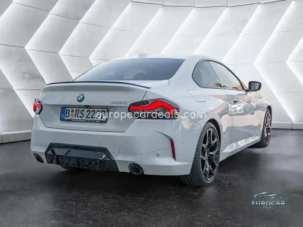 BMW 220