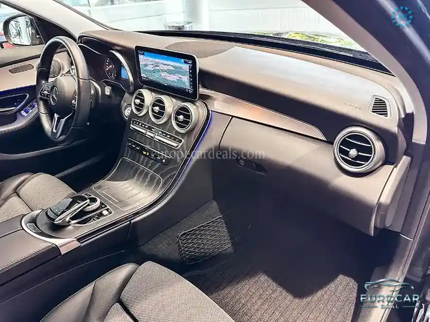 Mercedes-Benz C 200