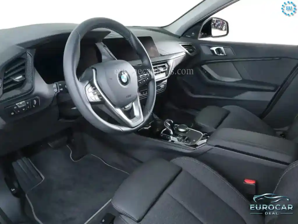 BMW 120