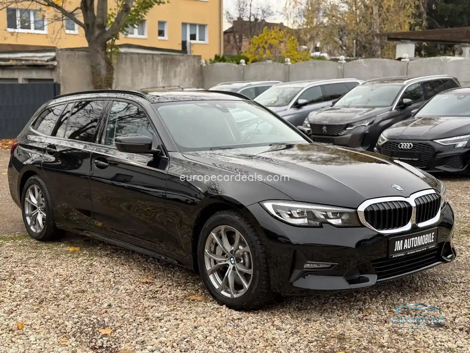 BMW 330