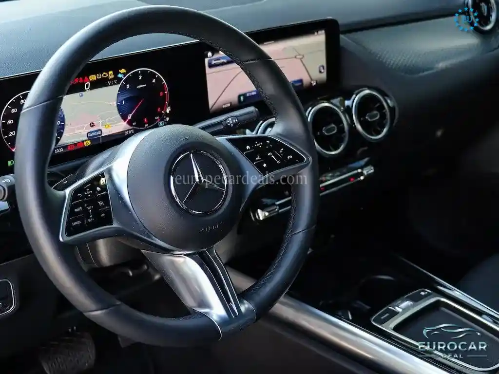 Mercedes-Benz B 200