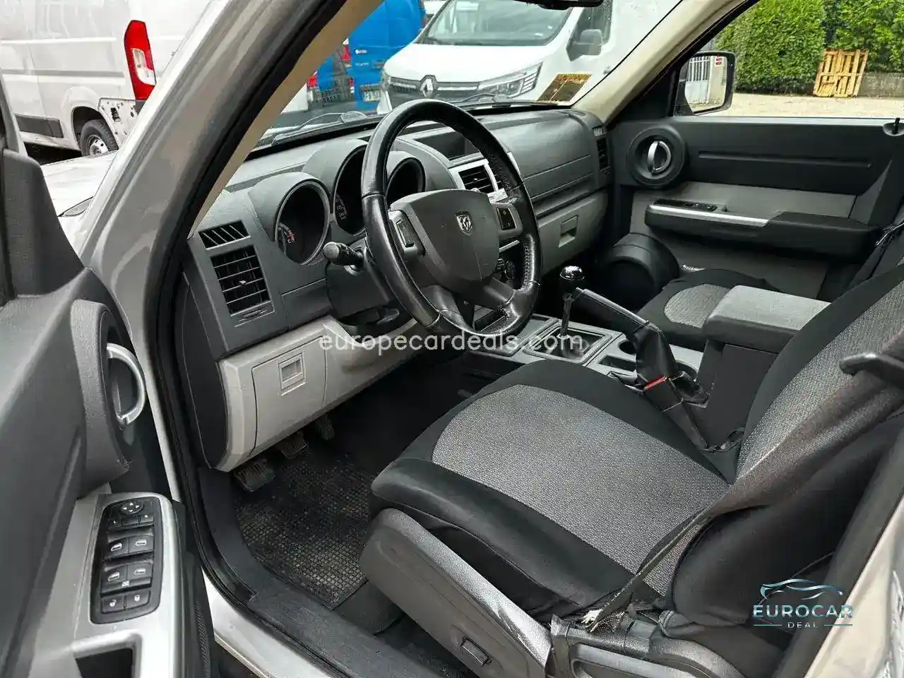 Dodge Nitro
