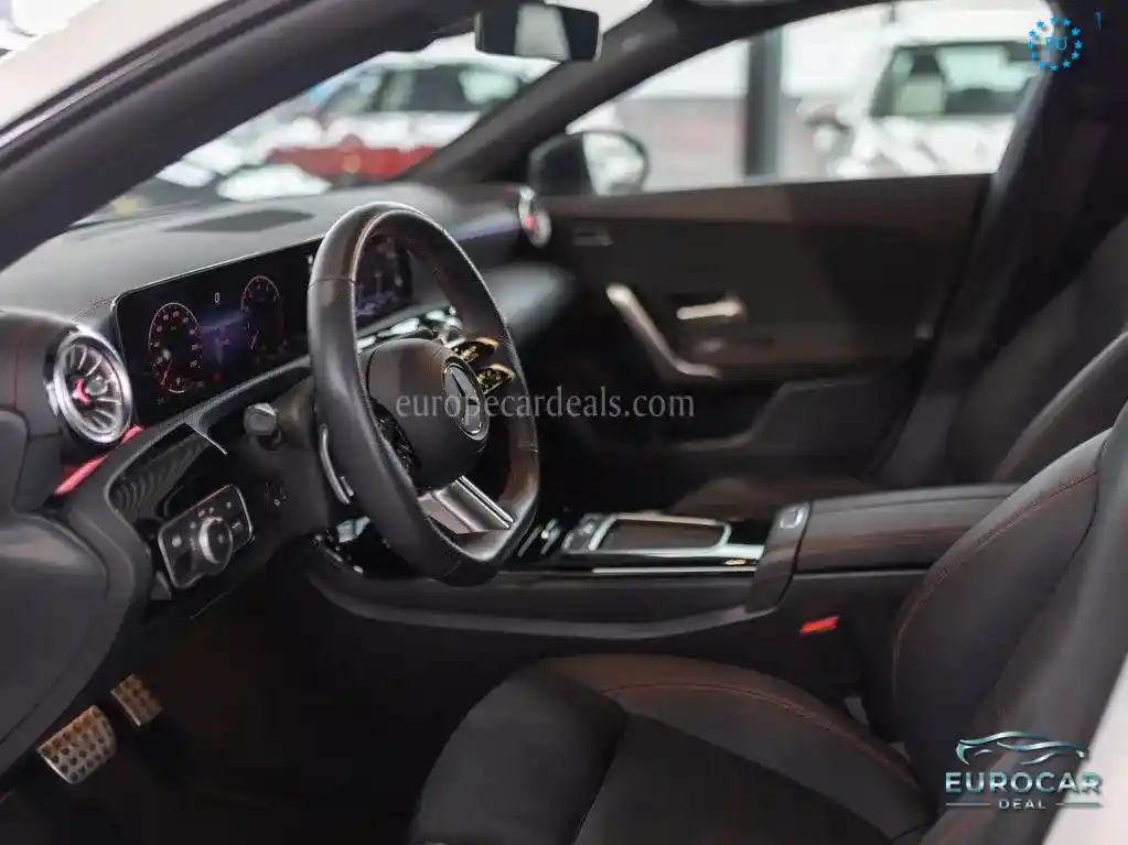 Mercedes-Benz CLA 200 Shooting Brake