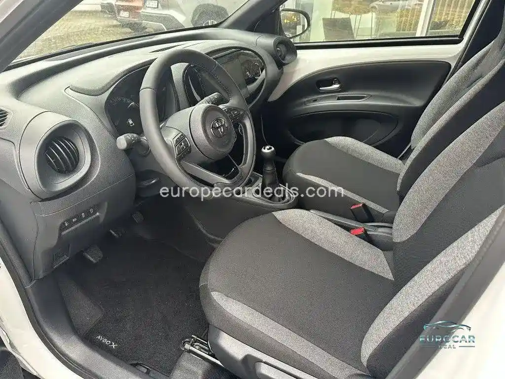 Toyota Aygo (X)