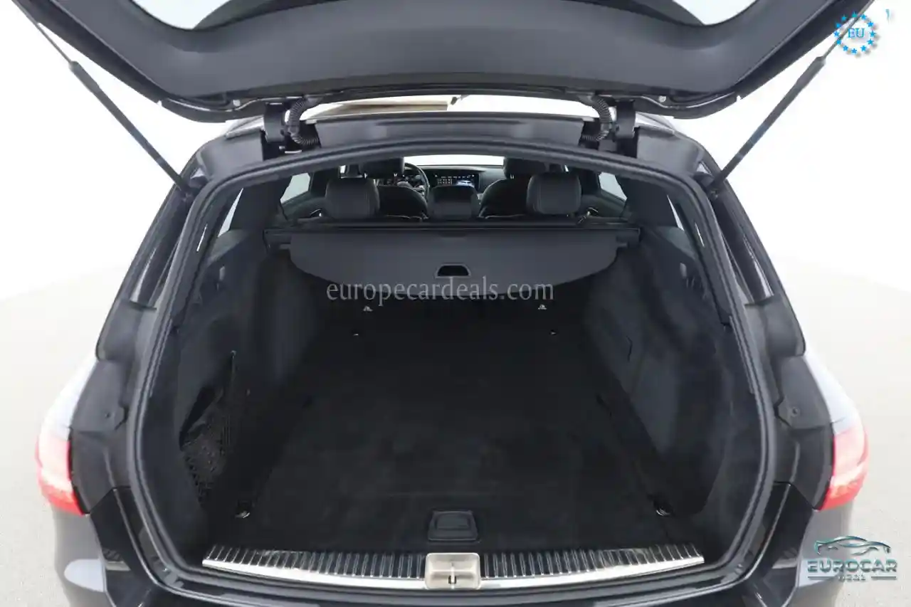 Mercedes-Benz E 63 AMG