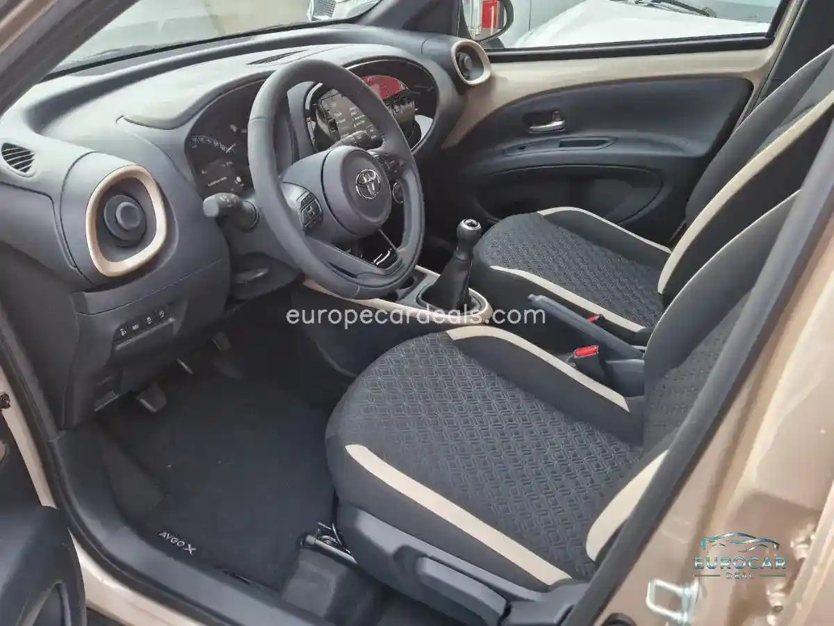 Toyota Aygo (X)