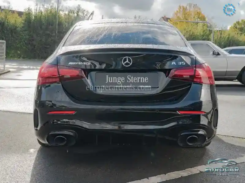 Mercedes-Benz A 35 AMG