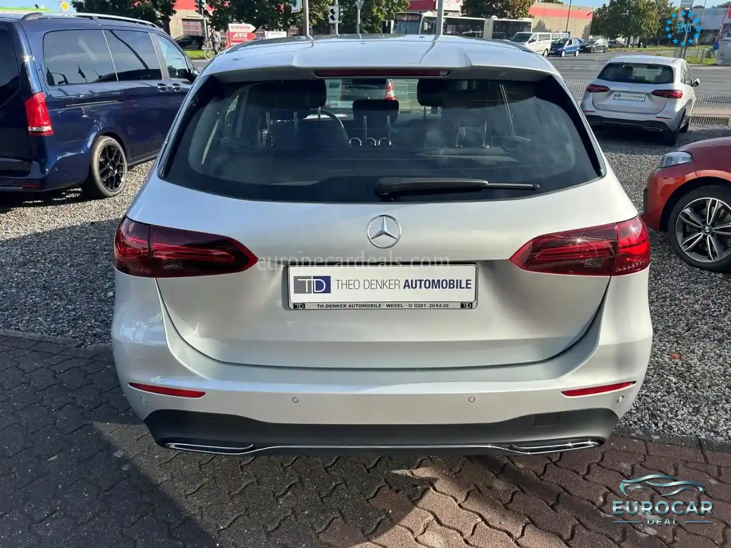 Mercedes-Benz B 200