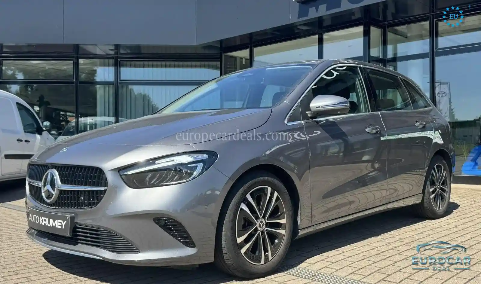 Mercedes-Benz B 180