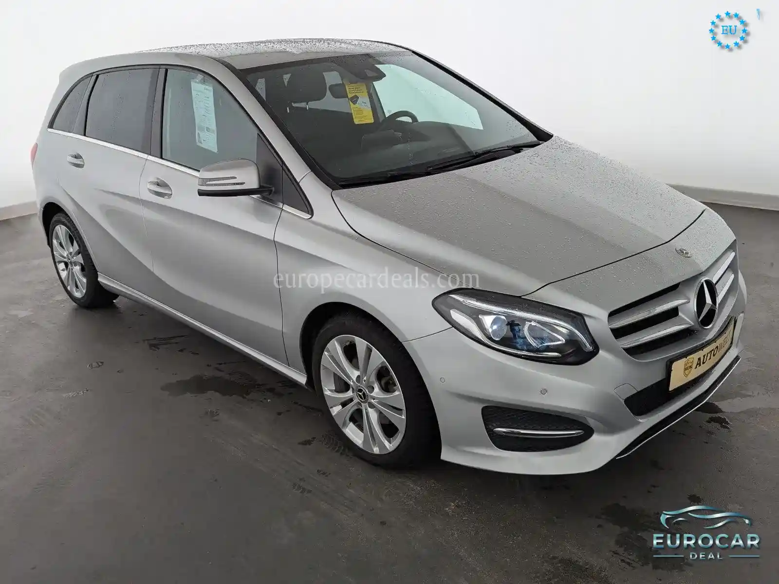 Mercedes-Benz B 180