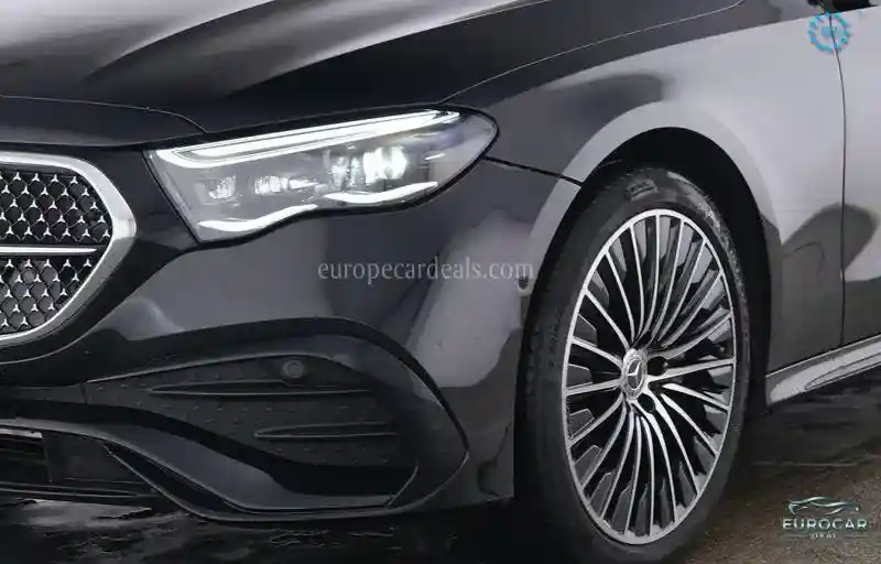 Mercedes-Benz E 300