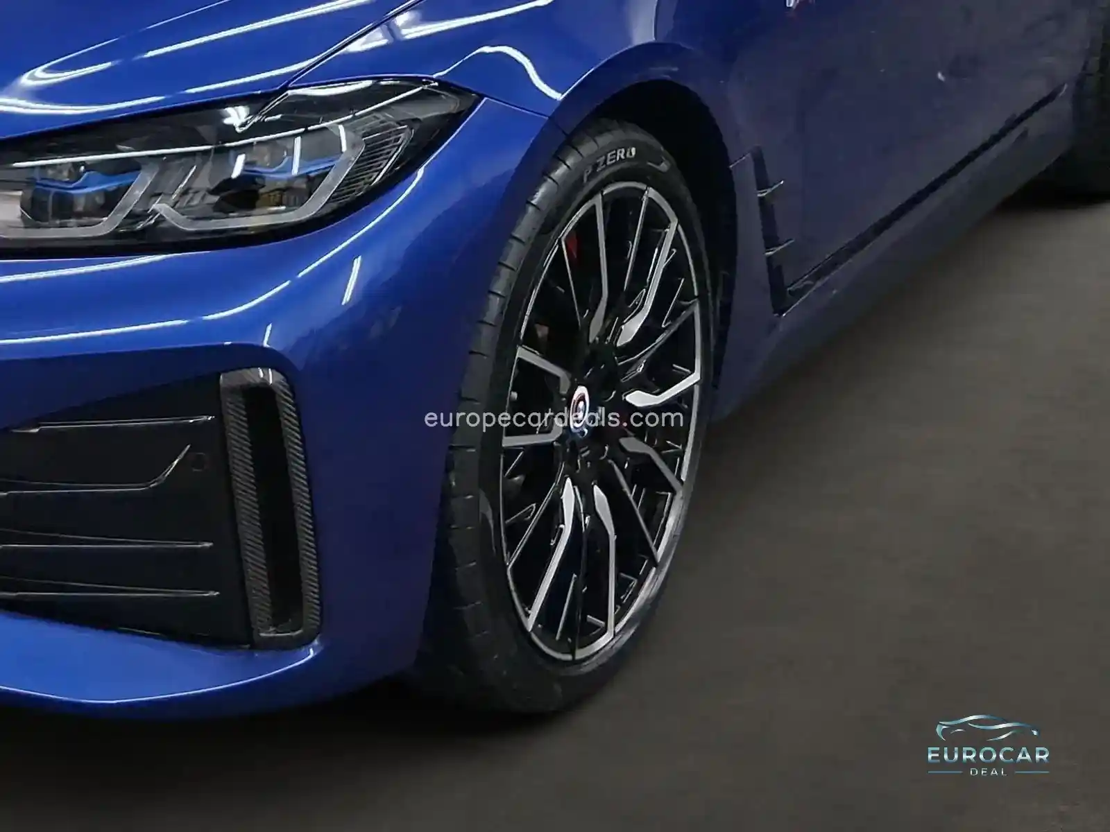 BMW i4