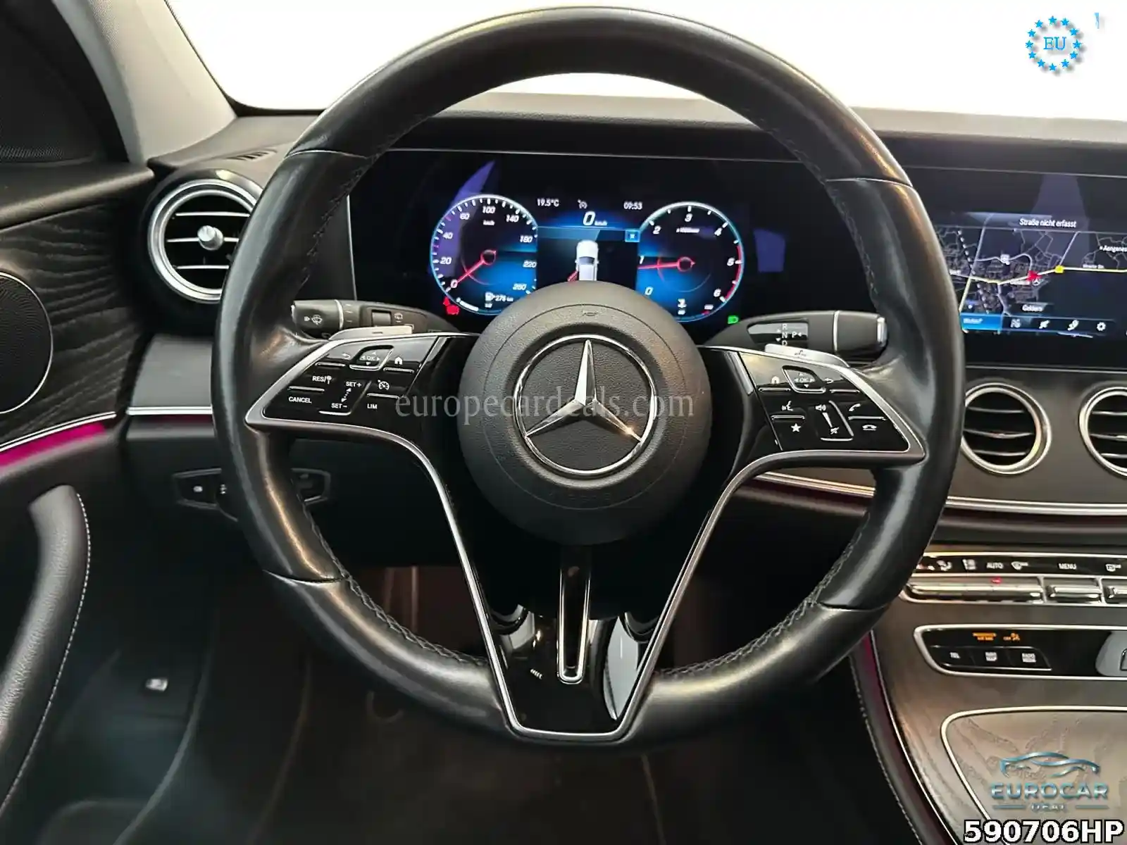 Mercedes-Benz E 200