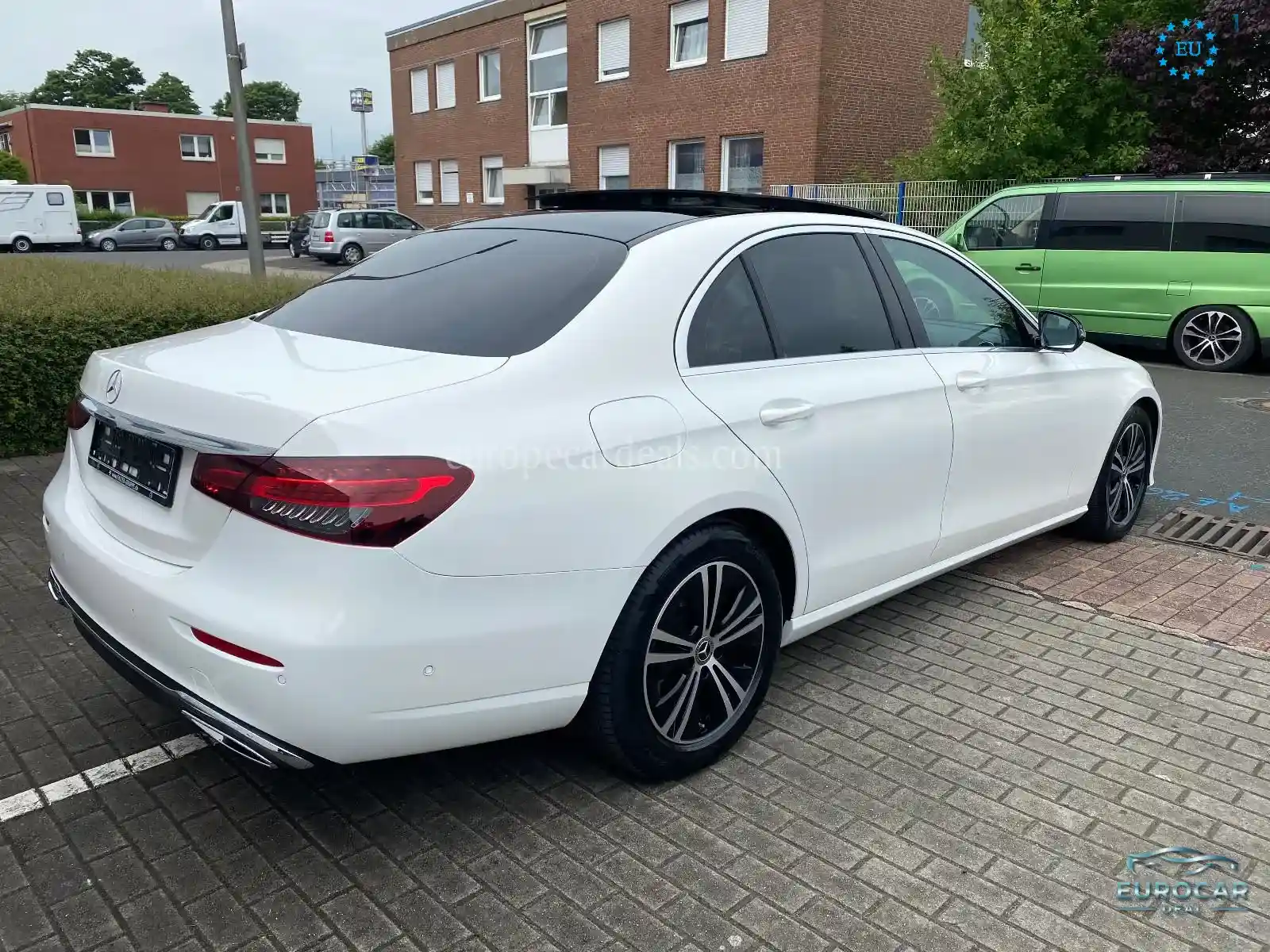 Mercedes-Benz E 220