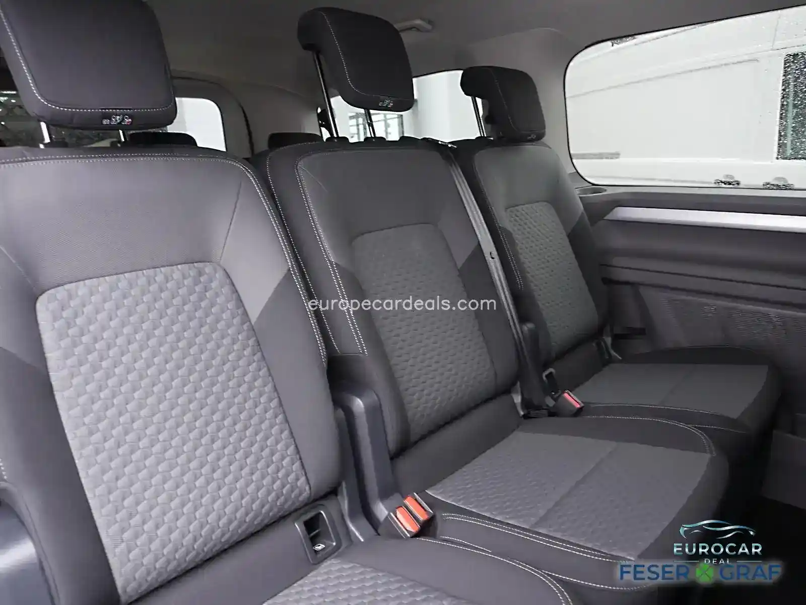Volkswagen T7 Caravelle