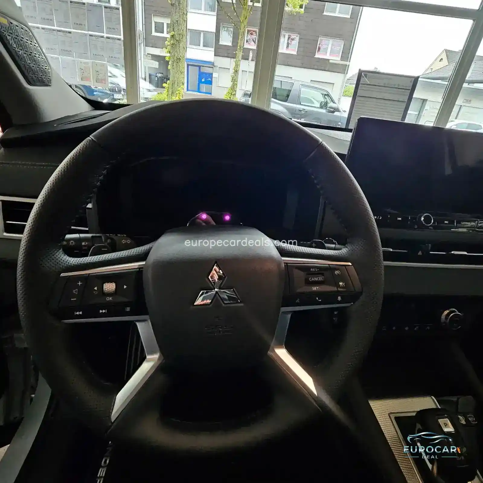 Mitsubishi Plug-in Hybrid Outlander