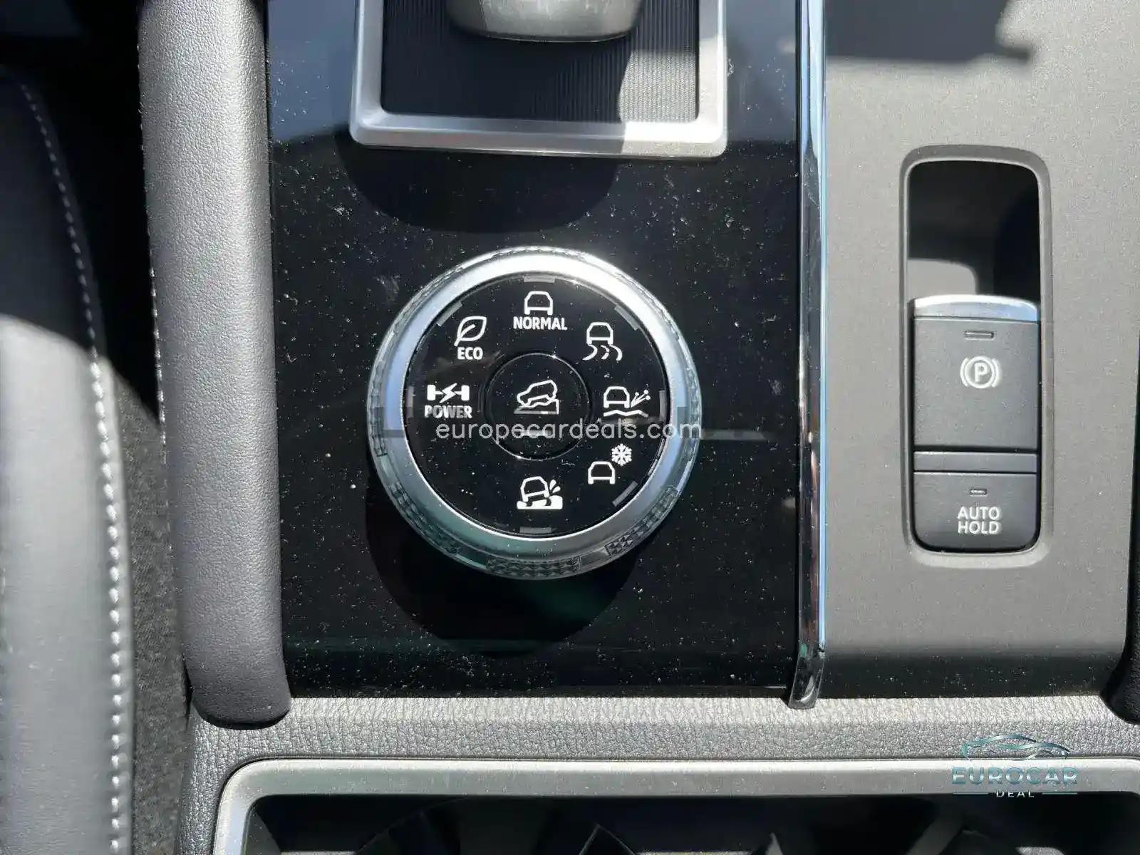 Mitsubishi Plug-in Hybrid Outlander