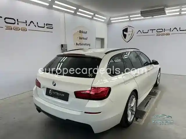 BMW 525