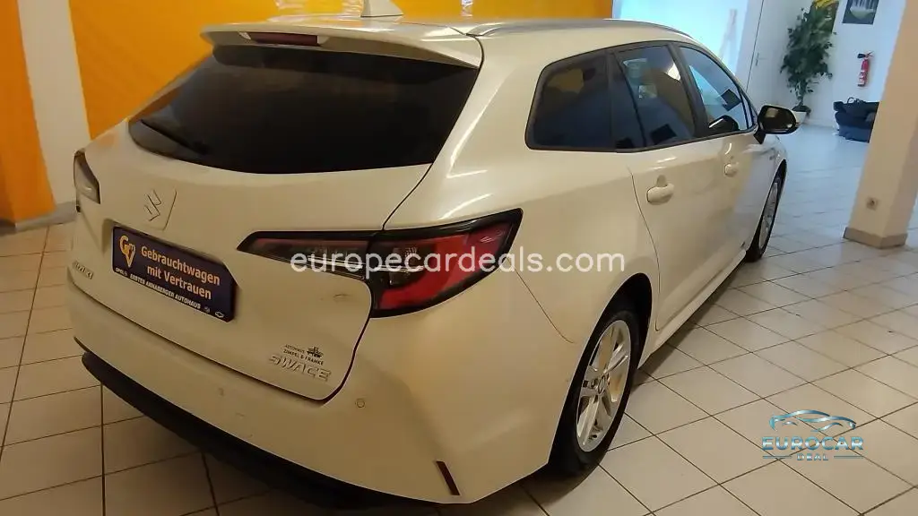 Suzuki Swace