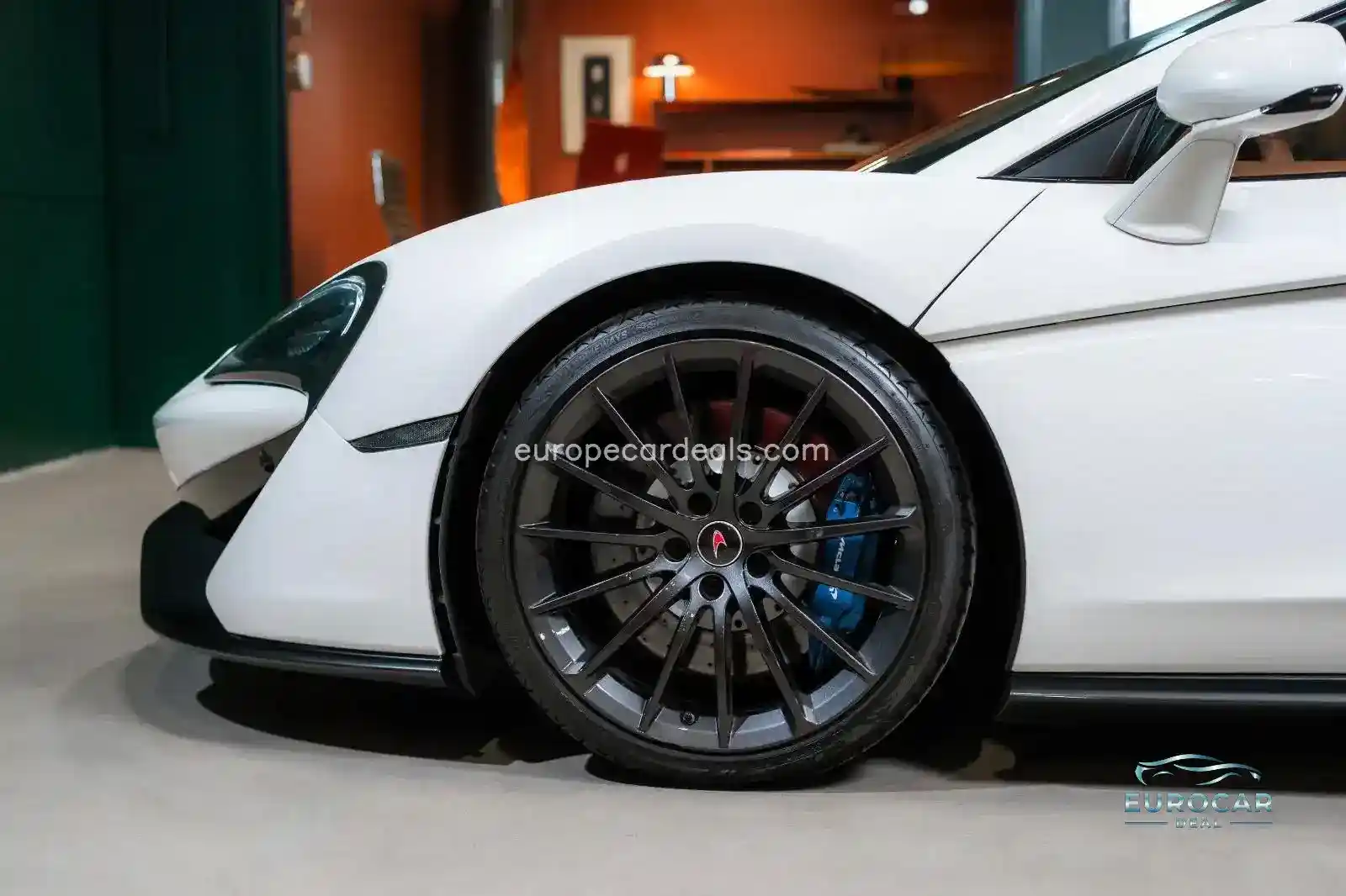 McLaren 570GT