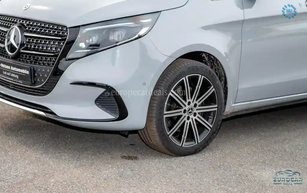 Mercedes-Benz V 250