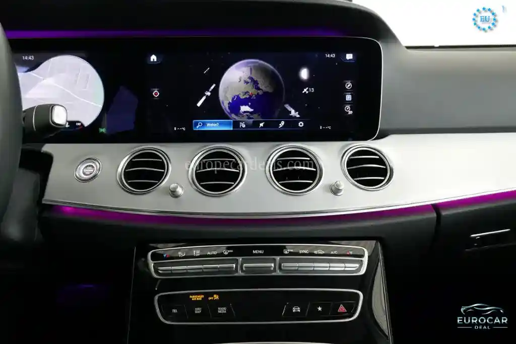 Mercedes-Benz E 200