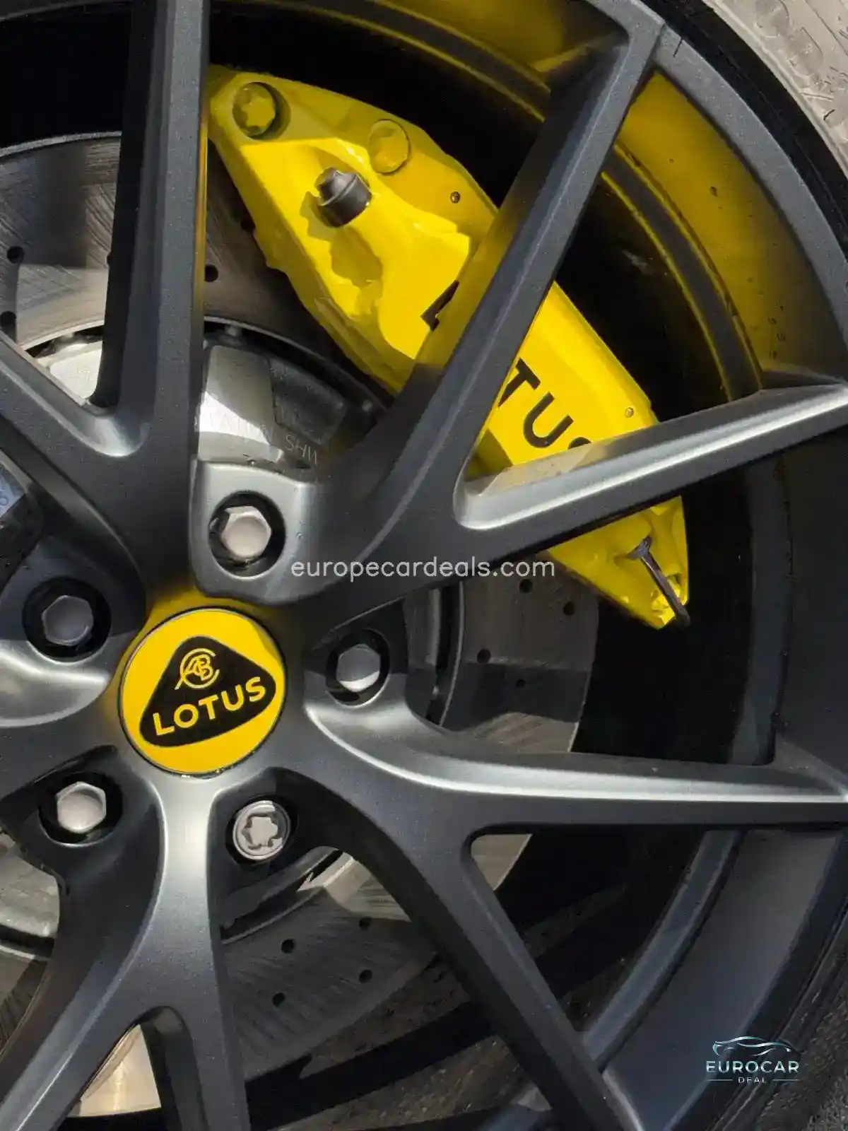 Lotus Emira
