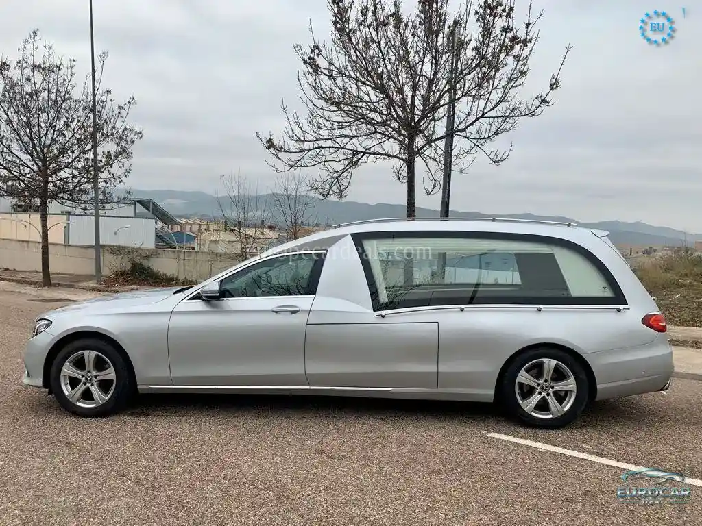 Mercedes-Benz E 200