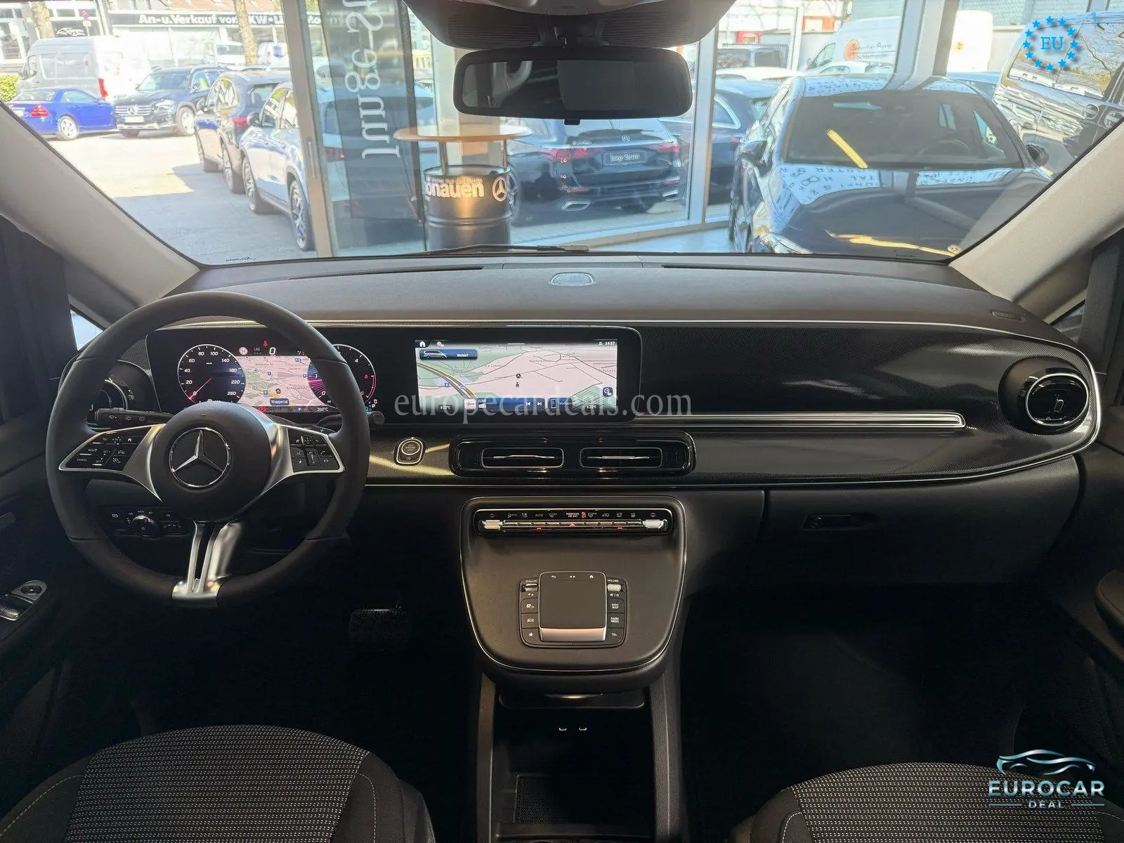 Mercedes-Benz V 220