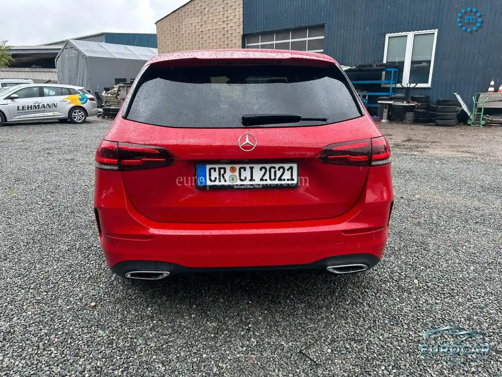 Mercedes-Benz B 180