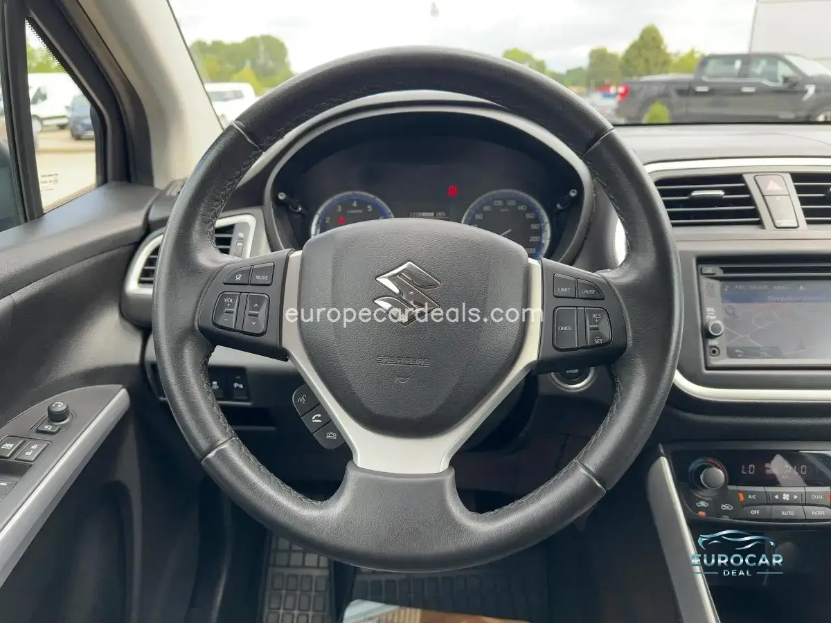 Suzuki (SX4) S-Cross