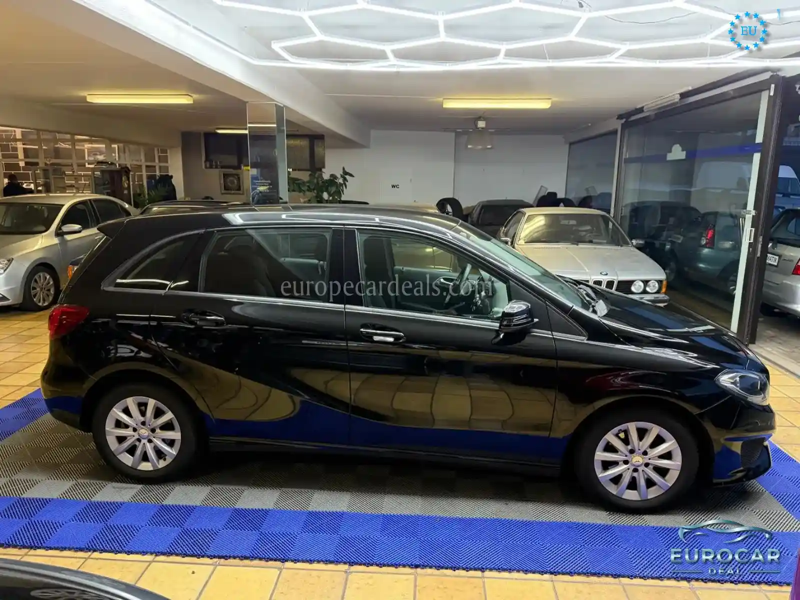 Mercedes-Benz B 200